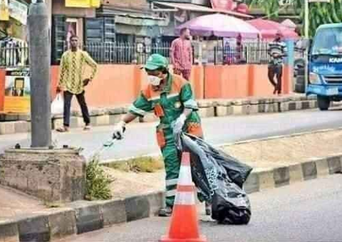 Funke Akindele seen cleaning the streets
